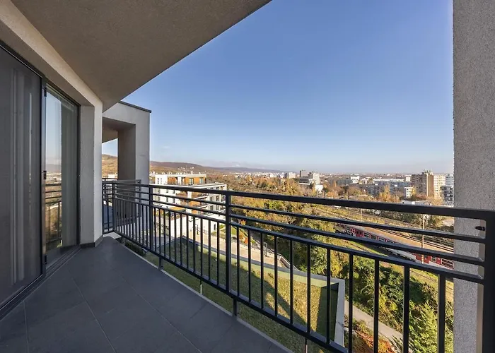 Skylineview - Modern & Free Parking Appartement Bratislava