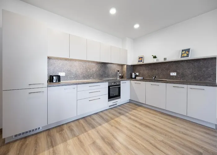 Skylineview - Modern & Free Parking * Bratislava