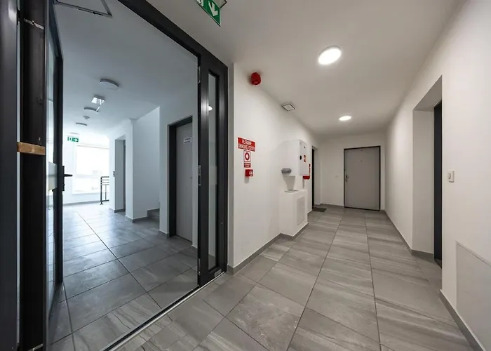 Skylineview - Modern & Free Parking