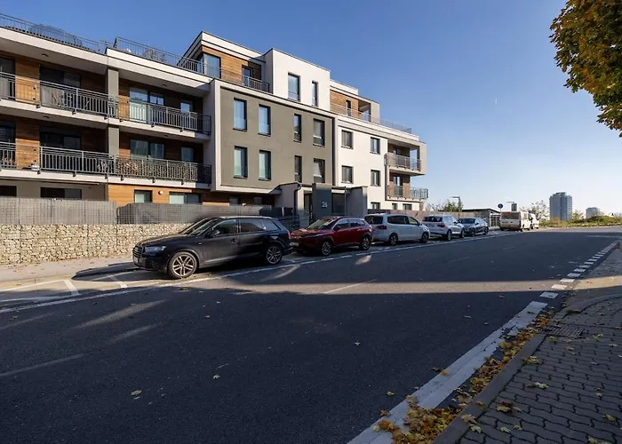 Skylineview - Modern & Free Parking *